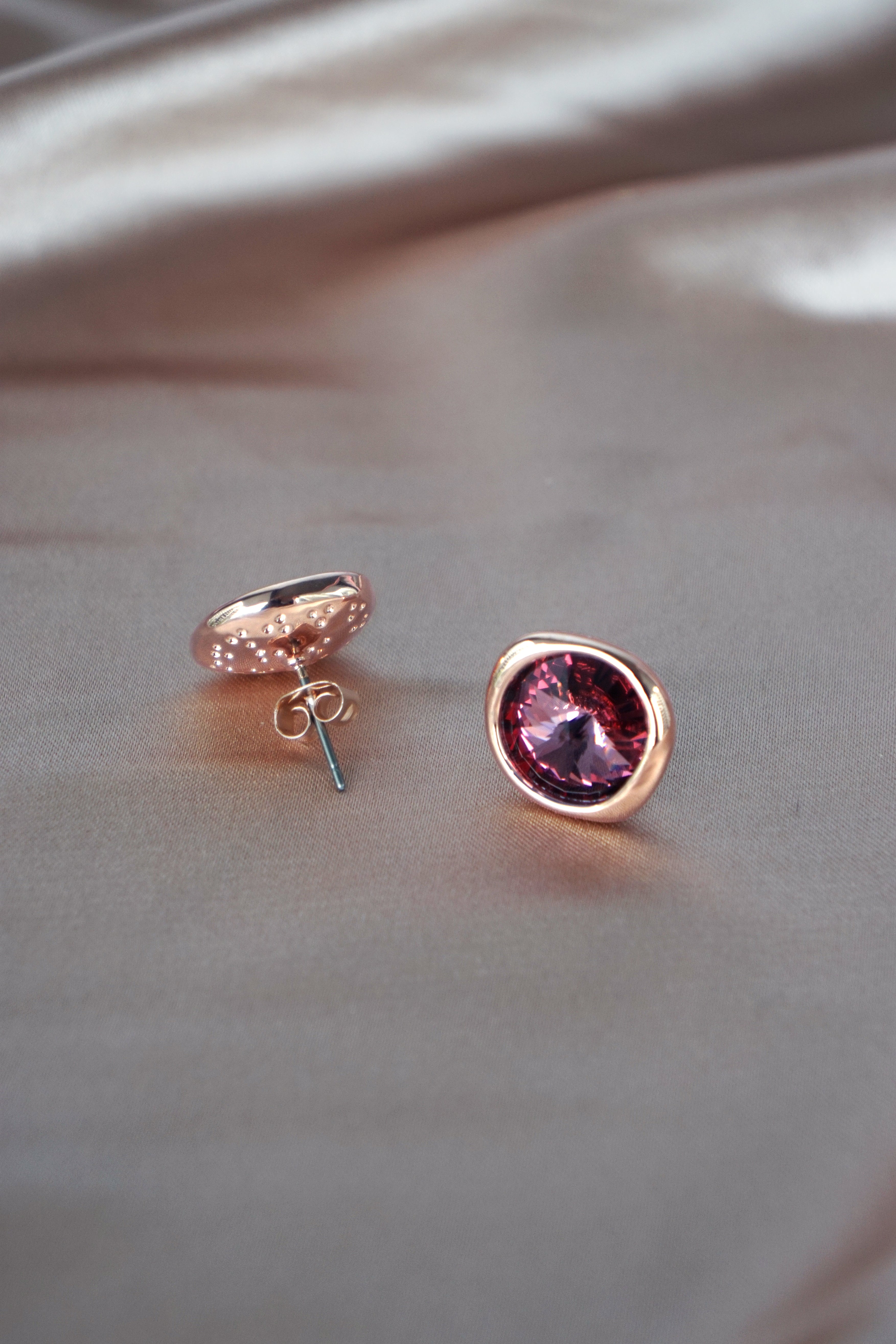 Chaleur Earrings in Rose Gold - Antique Pink