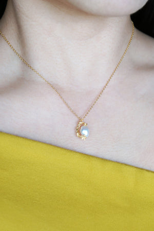 Under The Sea Necklace in Gold